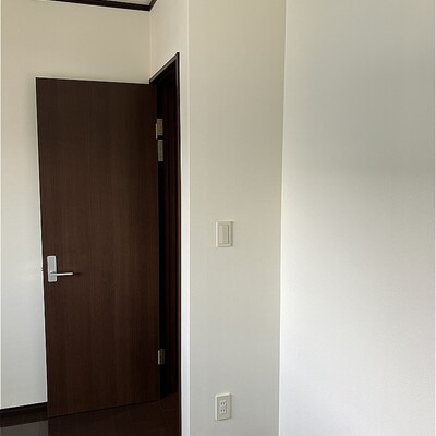 間仕切り壁設置工事