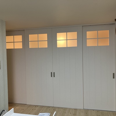 常滑市　室内扉の設置工事