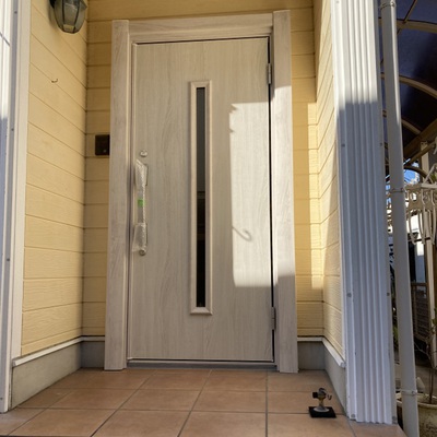 ☆玄関ドアの交換☆