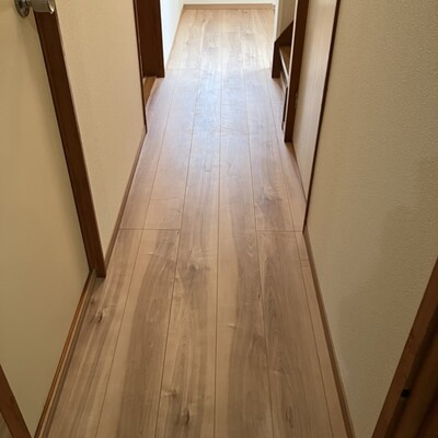 半田市　廊下改装工事