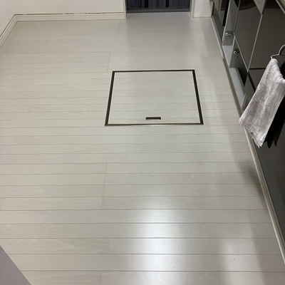 ＊* フローリングの改修工事 *＊
