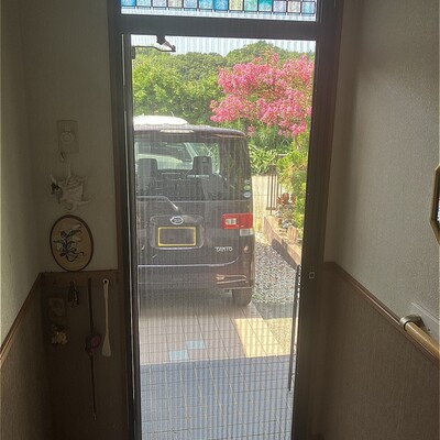 南知多町　玄関網戸交換工事