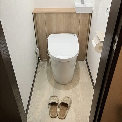 半田市　トイレ交換工事